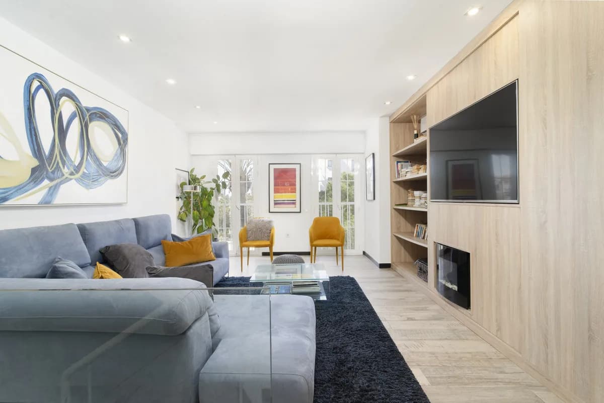 2 Bedroom Townhouse for Sale in Puerto Banús, Málaga