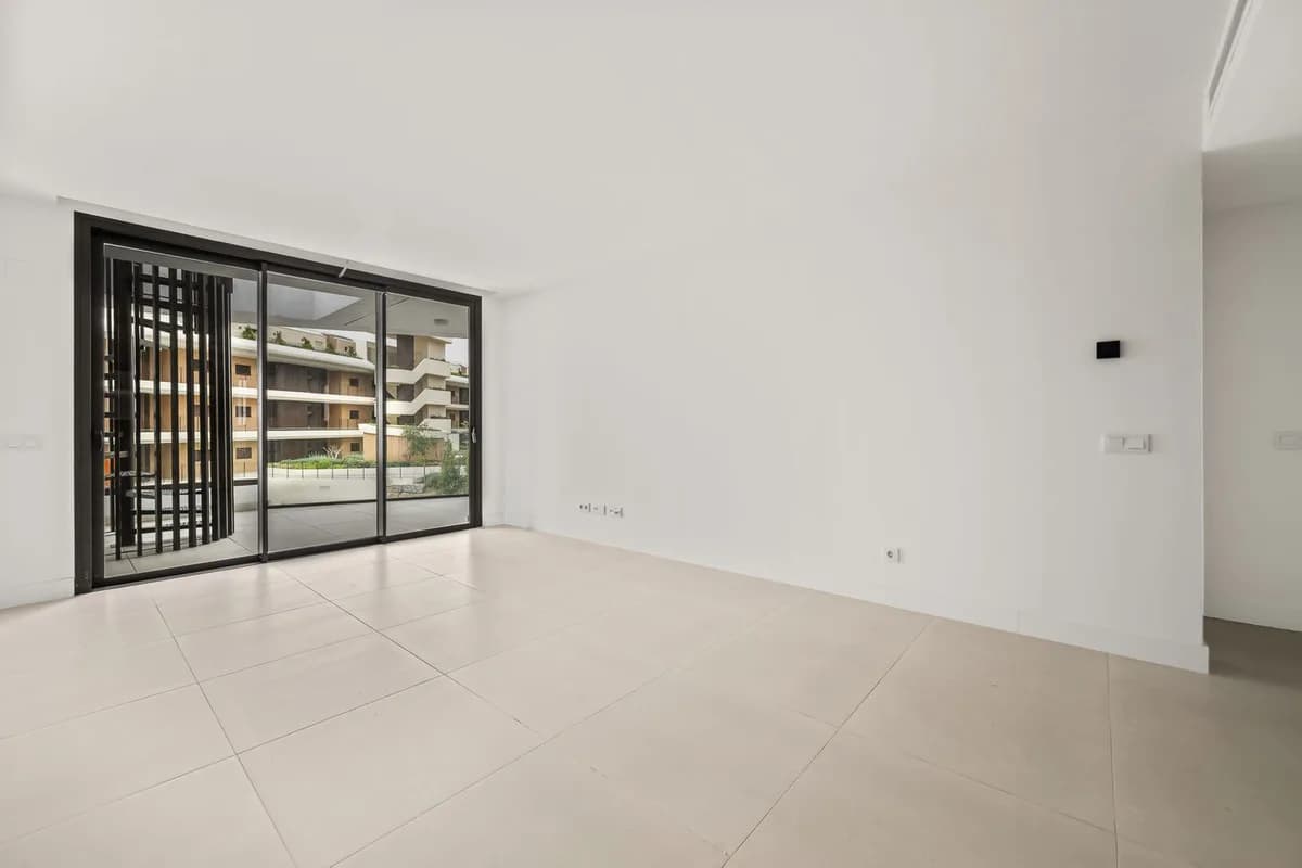 2 Bedroom Penthouse for Sale in Fuengirola, Málaga - Image 8