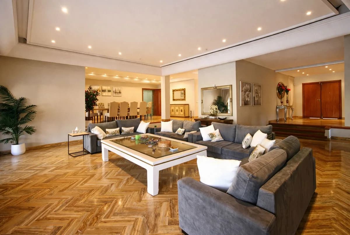 7 Bedroom Detached Villa for Sale in Puerto Banús, Málaga - Image 9