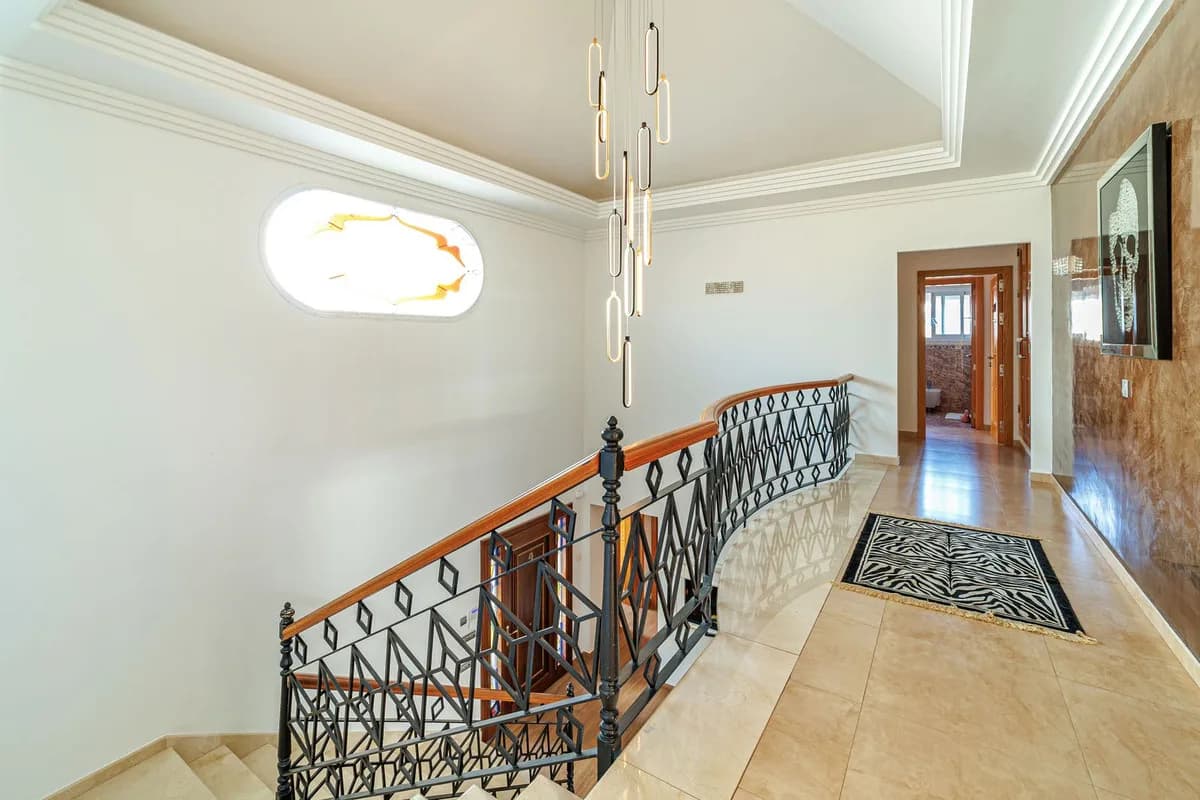 8 Bedroom Detached Villa for Sale in Marbella, Málaga - Image 9