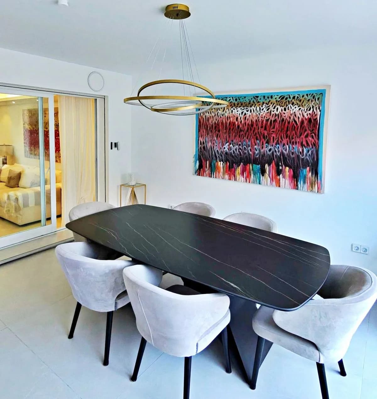 2 Bedroom Ground Floor Apartment for Sale in Puerto Banús, Málaga - Image 6