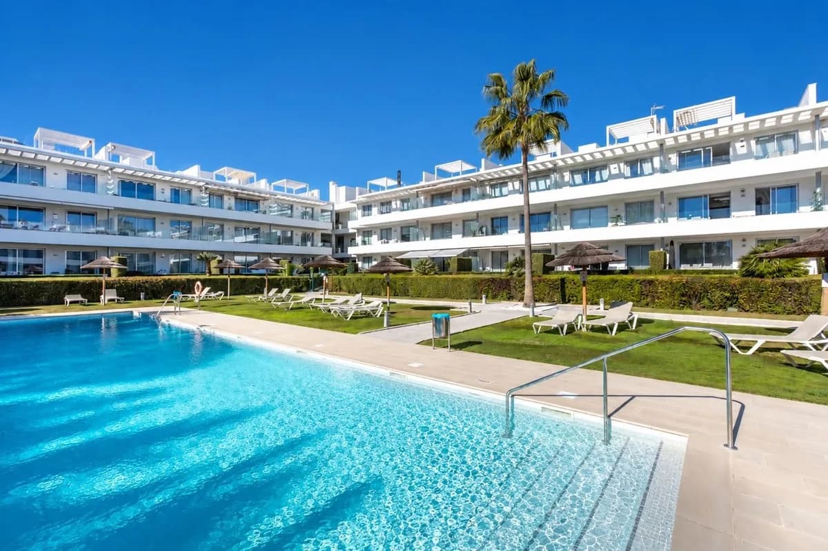 3 Bedroom Ground Floor Apartment for Sale in Bel Air, Málaga