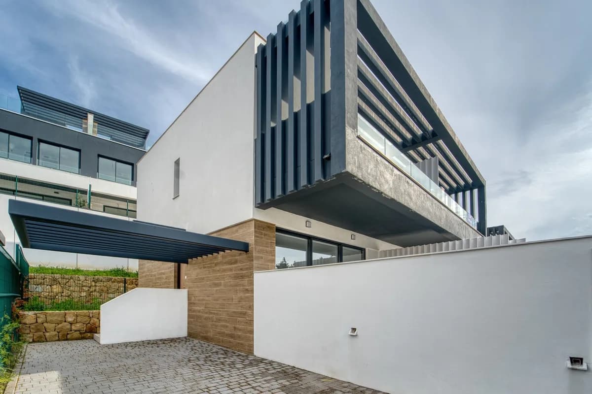 3 Bedroom Townhouse for Sale in Atalaya, Málaga