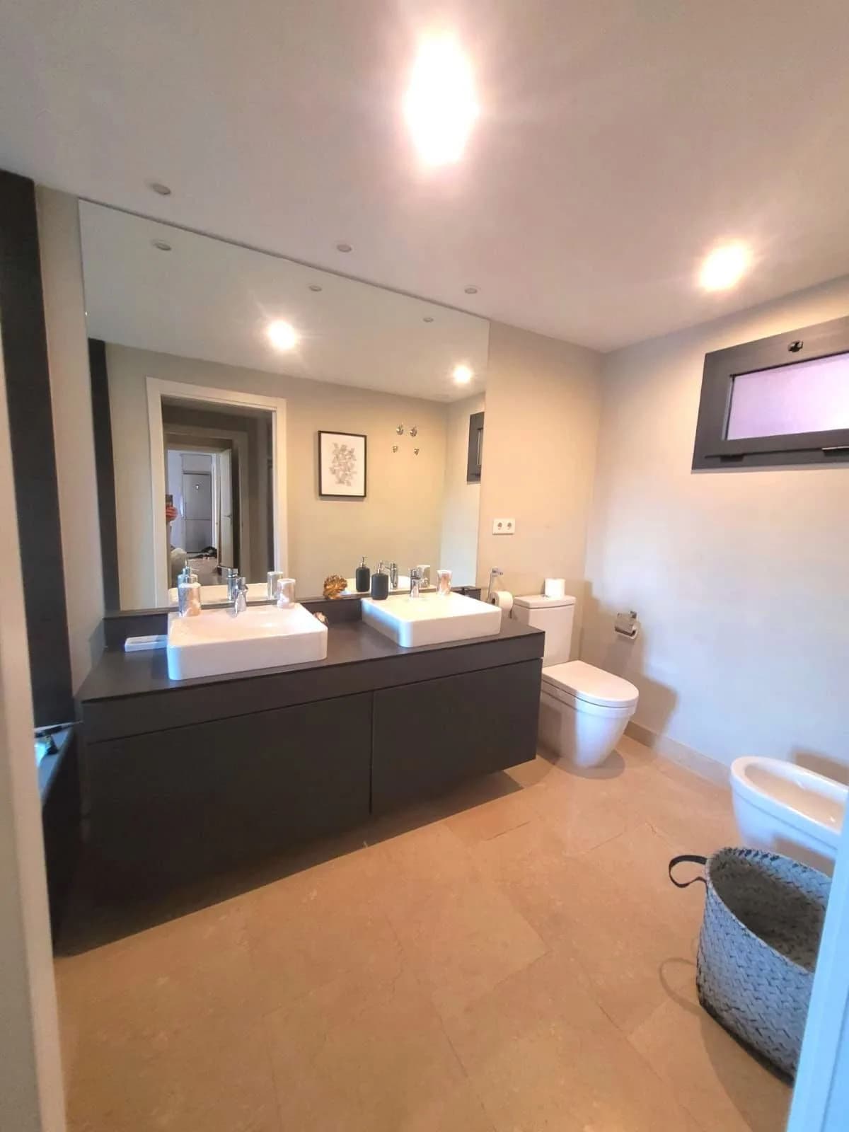 1 Bedroom Ground Floor Apartment for Sale in Selwo, Málaga - Image 4