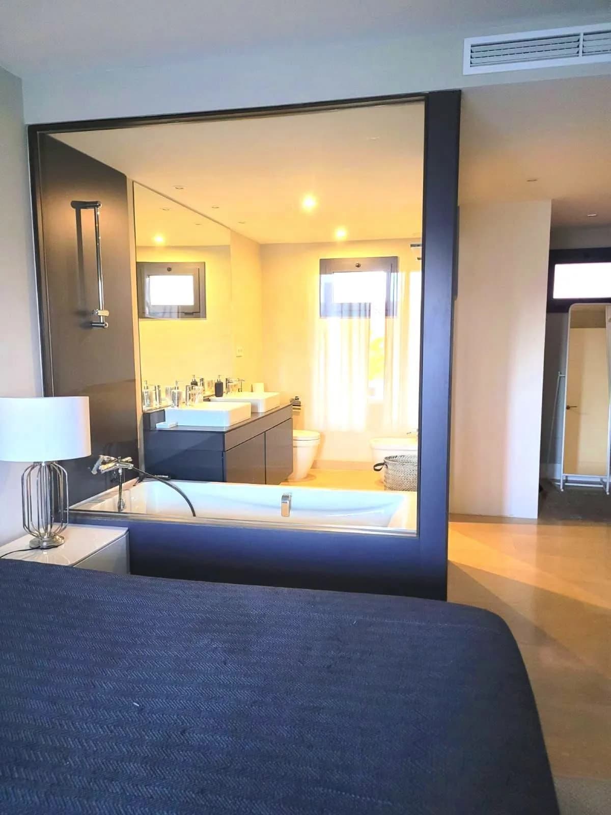 1 Bedroom Ground Floor Apartment for Sale in Selwo, Málaga - Image 8