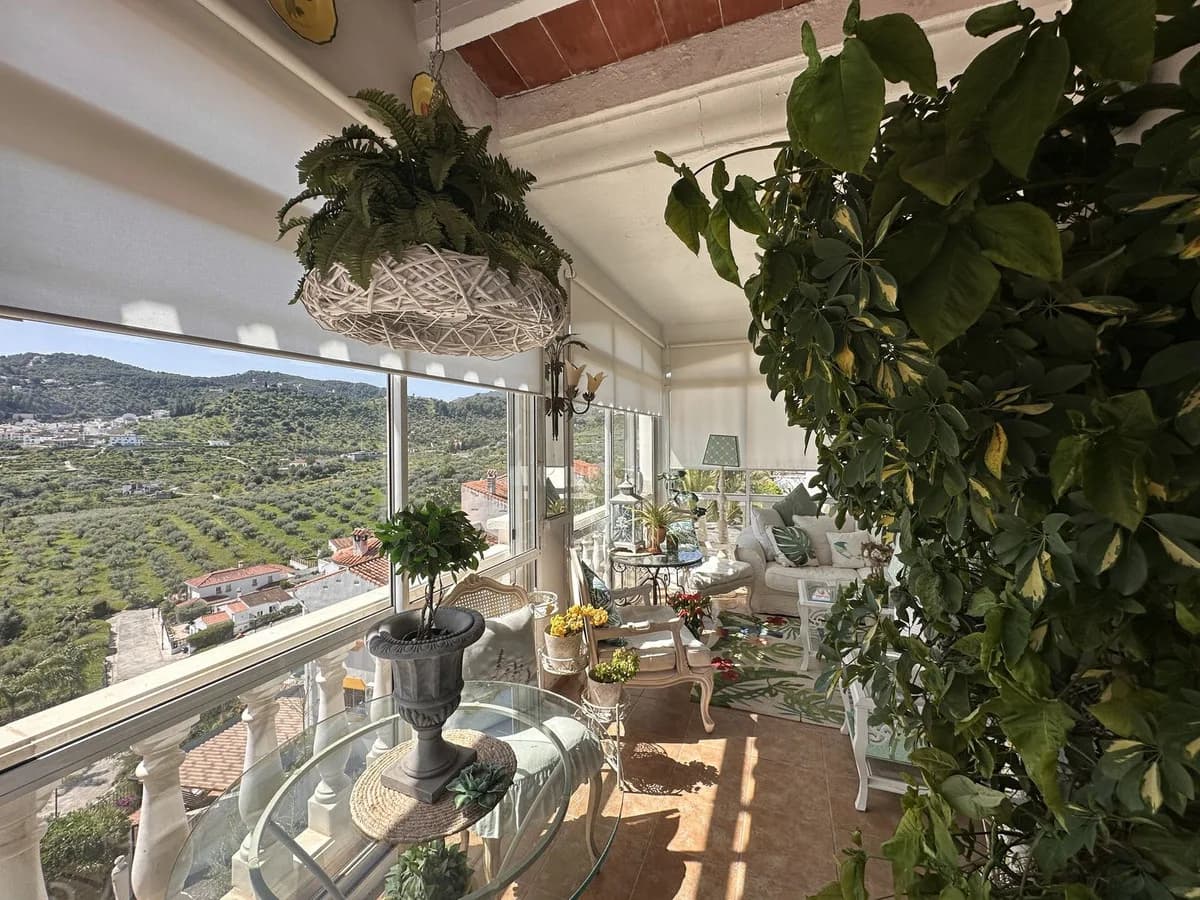 5 Bedroom Detached Villa for Sale in Monda, Málaga - Image 8