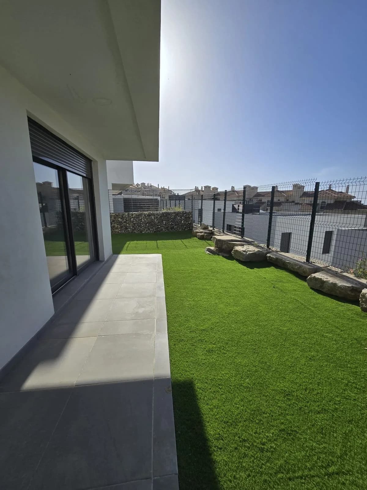 3 Bedroom Semi-Detached House for Sale in Riviera del Sol, Málaga - Image 9