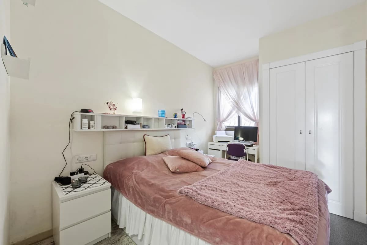 2 Bedroom Ground Floor Apartment for Sale in Calahonda, Málaga - Image 7