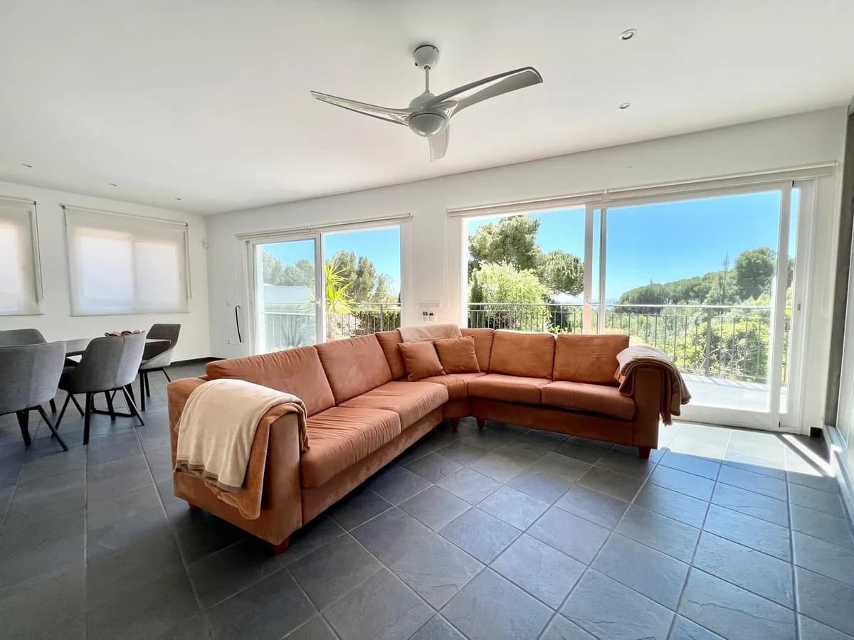 1 Bedroom Detached Villa for Sale in Mijas, Málaga