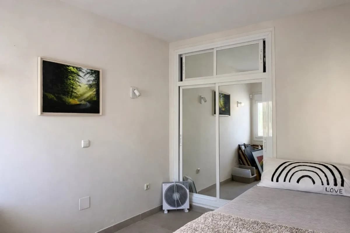 2 Bedroom Semi-Detached House for Sale in Benamara, Málaga - Image 8