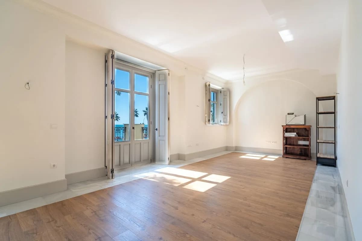 3 Bedroom Penthouse Duplex for Sale in Monte Sancha, Málaga - Image 3