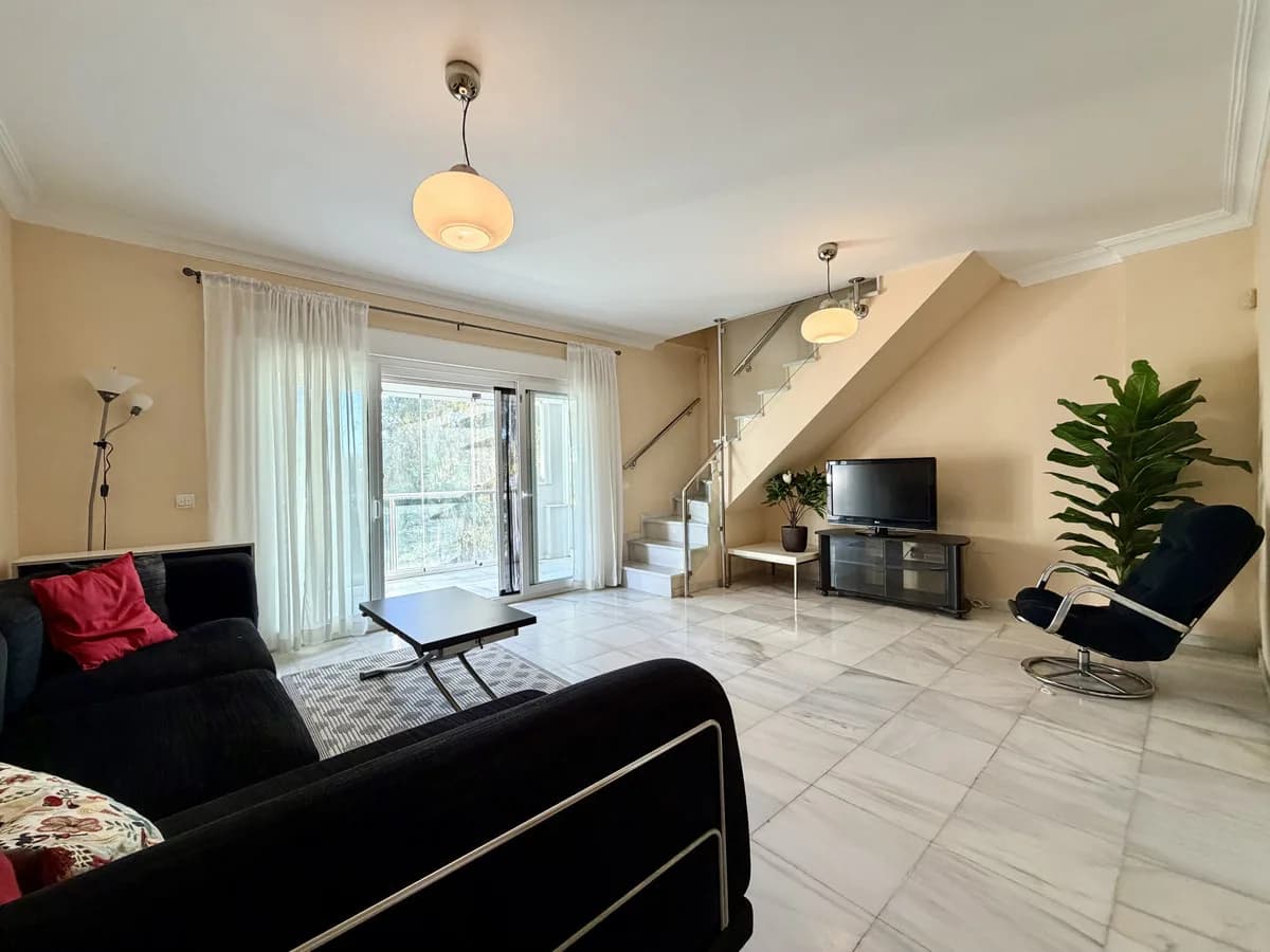 2 Bedroom Penthouse Duplex for Sale in Estepona, Málaga - Image 4