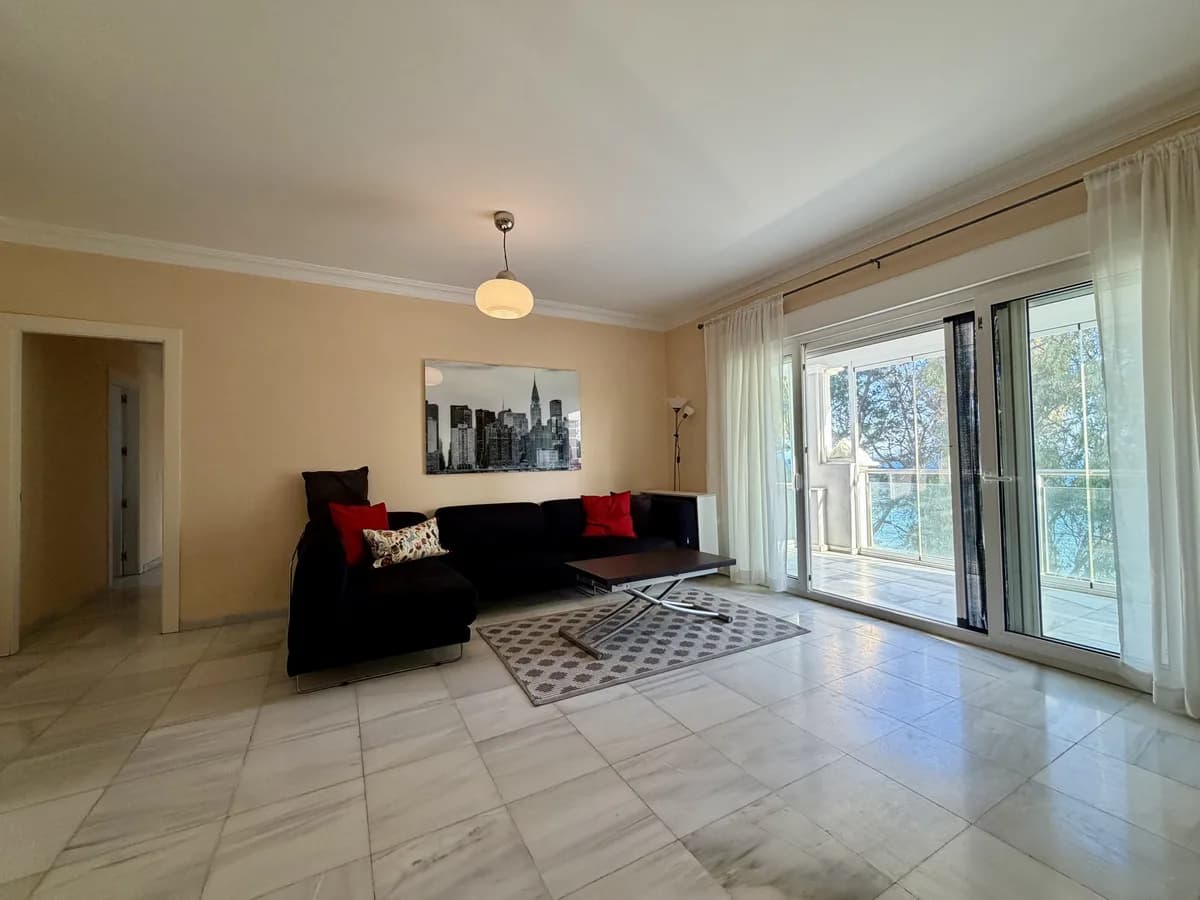 2 Bedroom Penthouse Duplex for Sale in Estepona, Málaga - Image 7