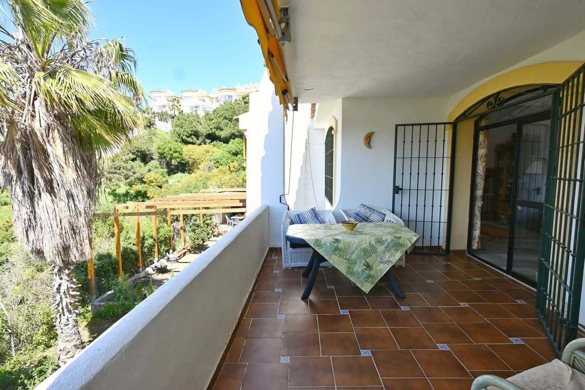 4 Bedroom Townhouse for Sale in Calahonda, Málaga - Image 2