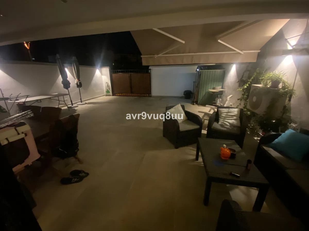 2 Bedroom Ground Floor Apartment for Sale in Mijas Golf, Málaga - Image 8