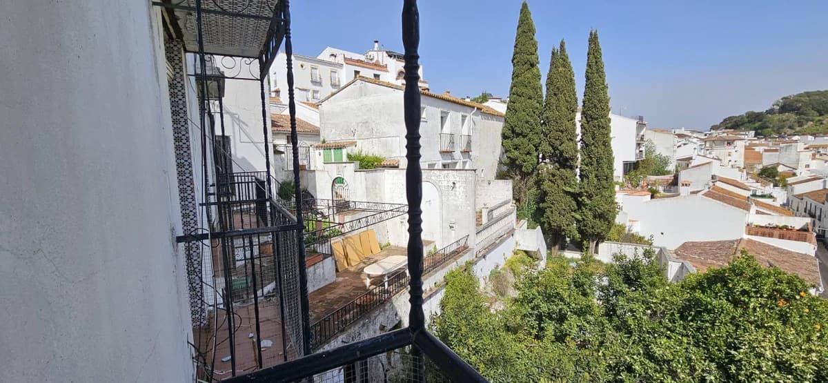 5 Bedroom Detached Villa for Sale in Gaucín, Málaga - Image 5