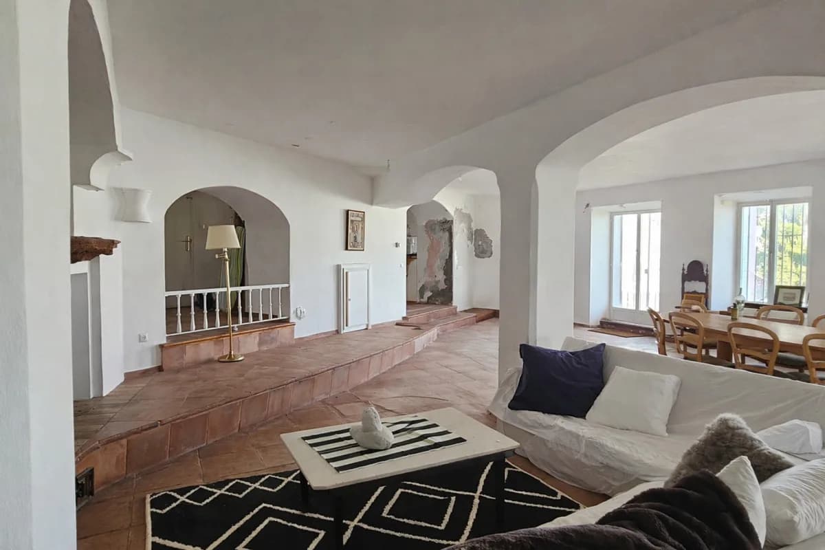 5 Bedroom Detached Villa for Sale in Gaucín, Málaga - Image 6