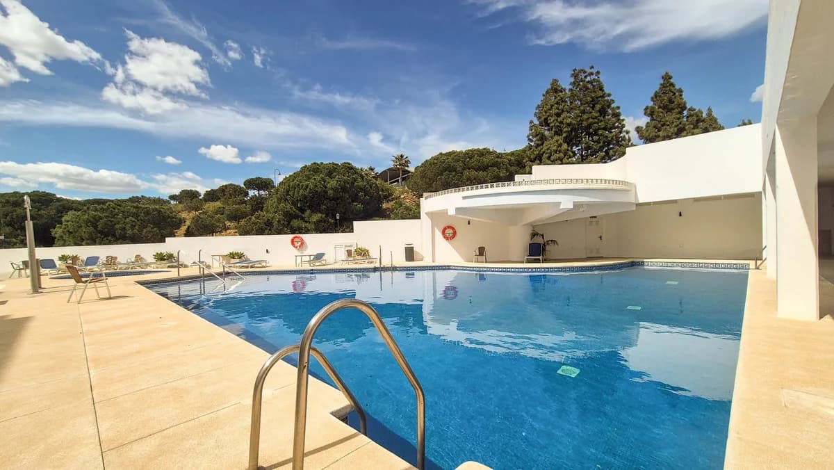 5 Bedroom Townhouse for Sale in La Cala de Mijas, Málaga - Image 2