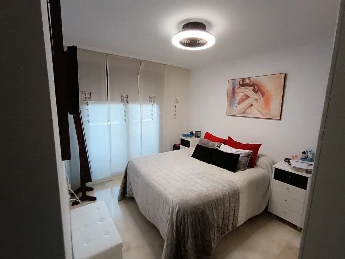 3 Bedroom Ground Floor Apartment for Sale in Estepona, Málaga - Image 7
