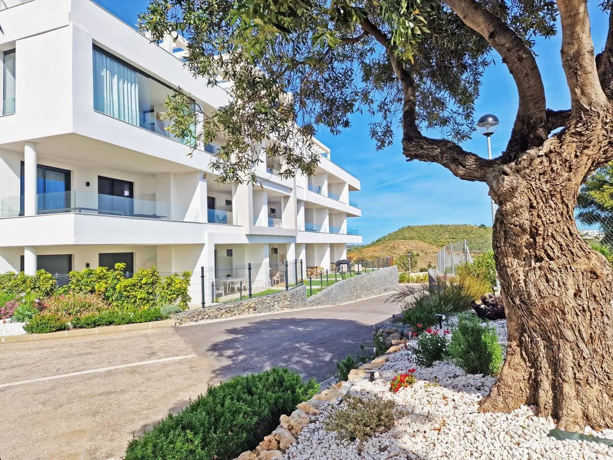 2 Bedroom Ground Floor Apartment for Sale in La Cala de Mijas, Málaga