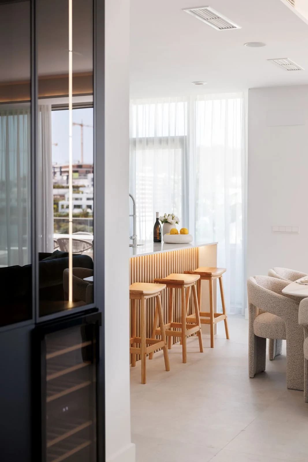 3 Bedroom Penthouse Duplex for Sale in Marbella, Málaga - Image 6