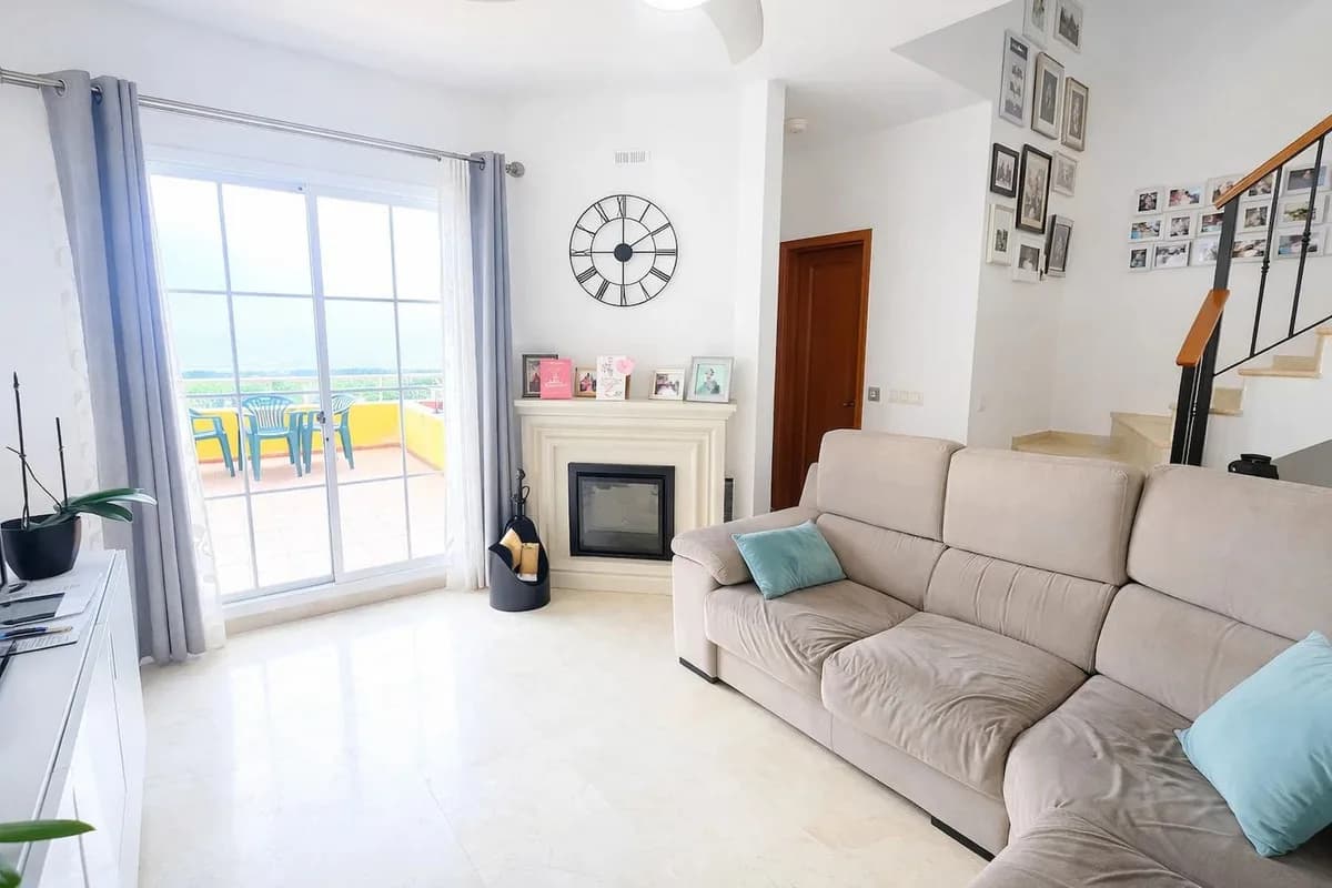 3 Bedroom Townhouse for Sale in Manilva, Málaga - Image 6