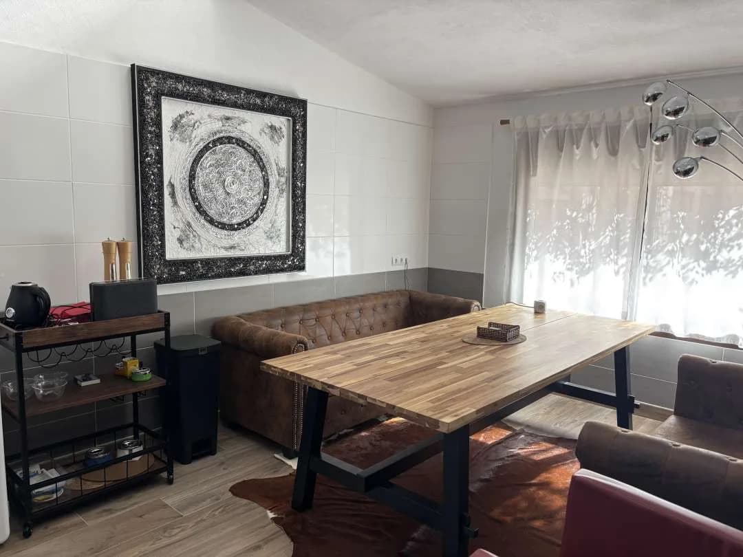 4 Bedroom Detached Villa for Sale in Marbella, Málaga - Image 9