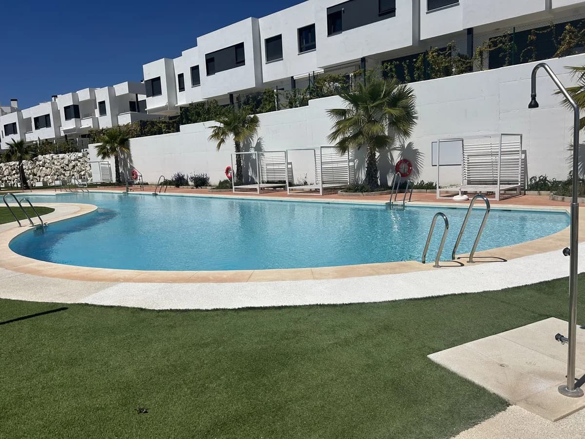 4 Bedroom Townhouse for Sale in La Cala de Mijas, Málaga