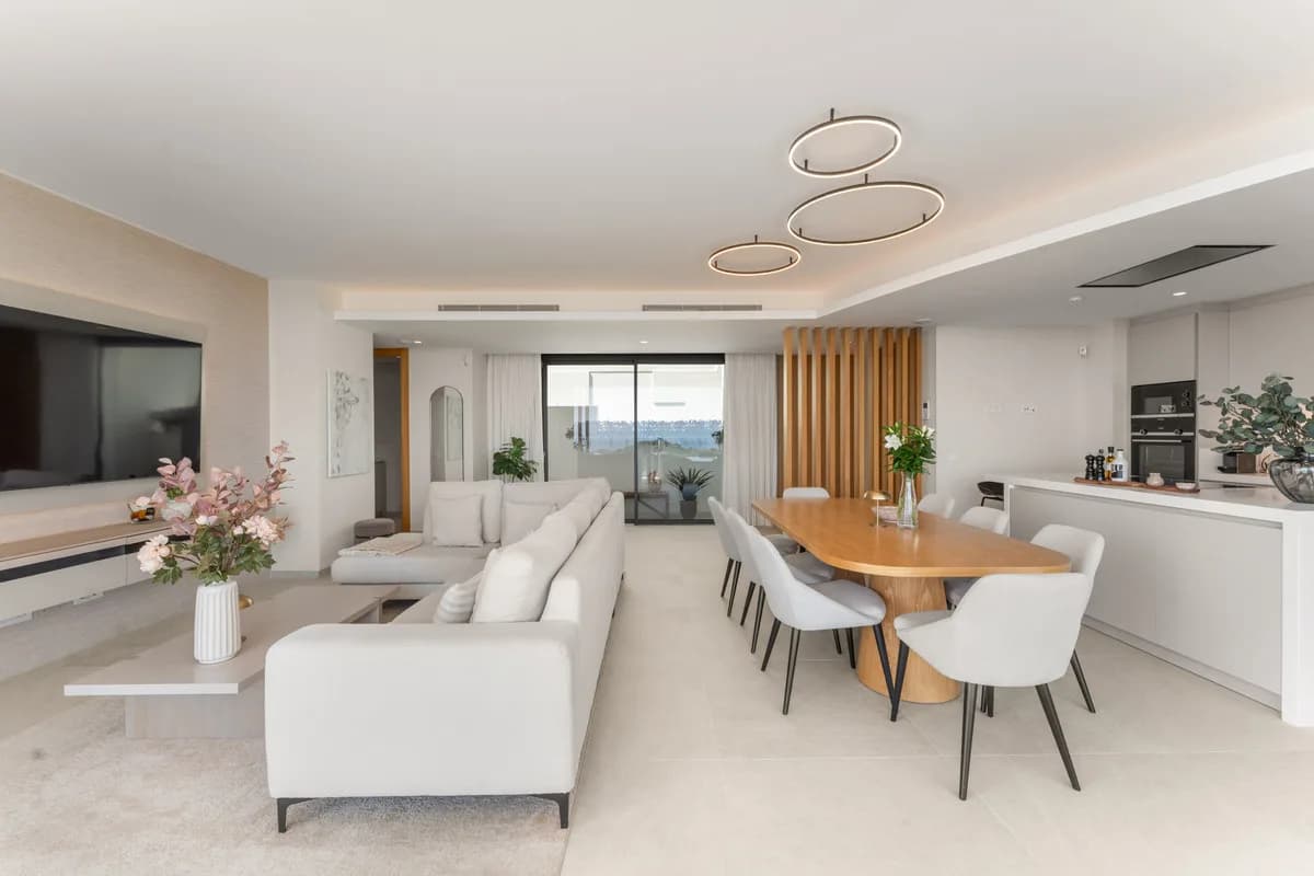 3 Bedroom Penthouse Duplex for Sale in Benahavís, Málaga - Image 8
