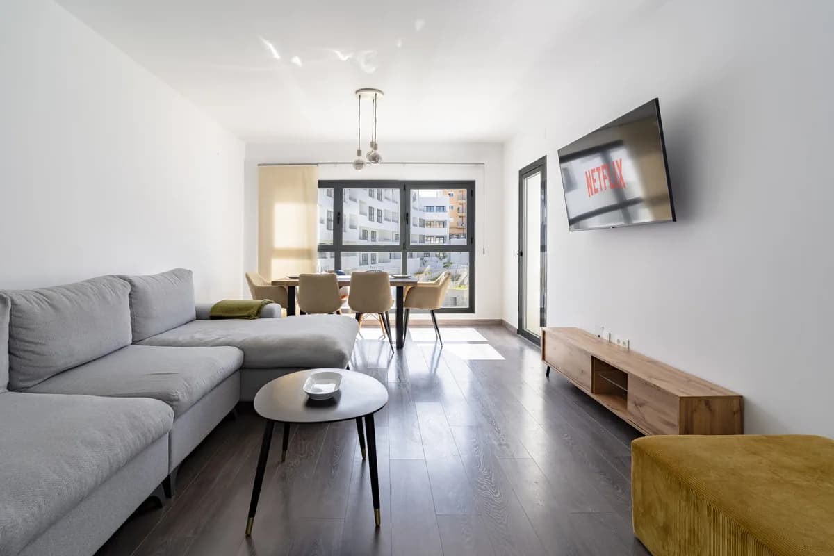 3 Bedroom Penthouse for Sale in Estepona, Málaga - Image 6