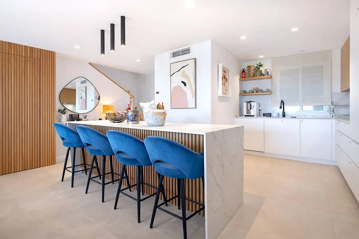 3 Bedroom Townhouse for Sale in Estepona, Málaga - Image 8