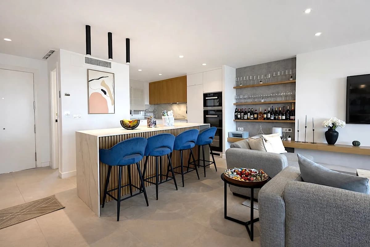 3 Bedroom Townhouse for Sale in Estepona, Málaga - Image 9