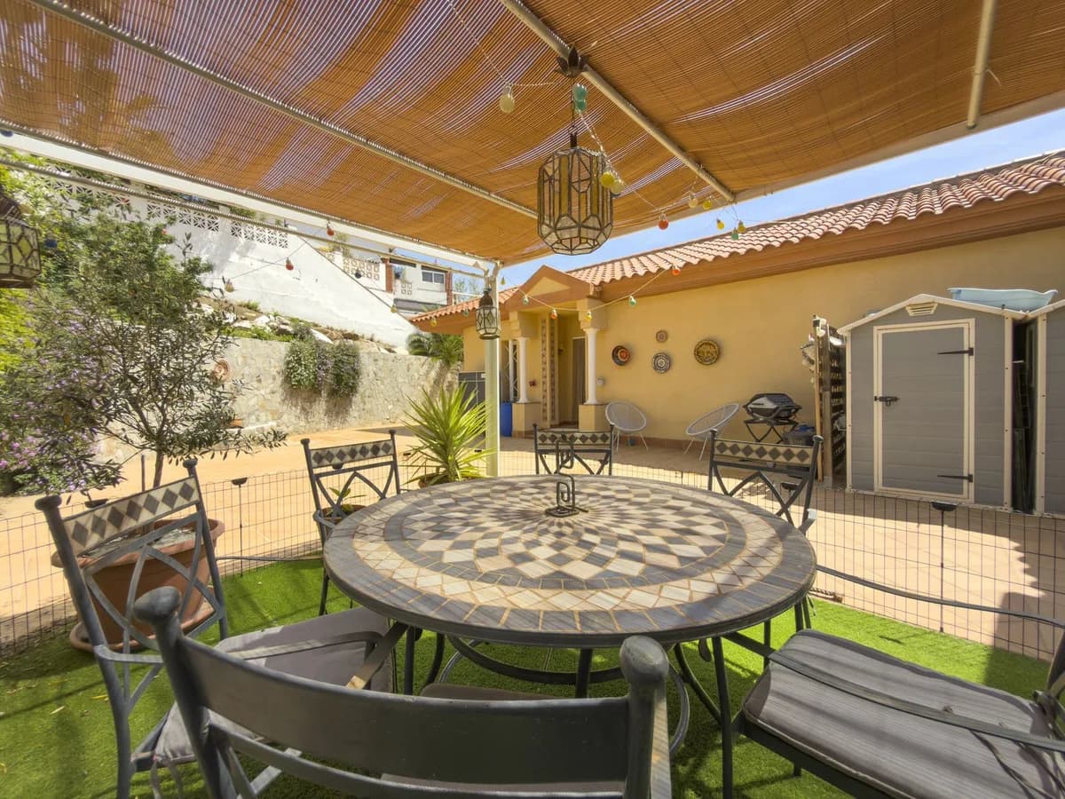 5 Bedroom Detached Villa for Sale in Coín, Málaga - Image 6