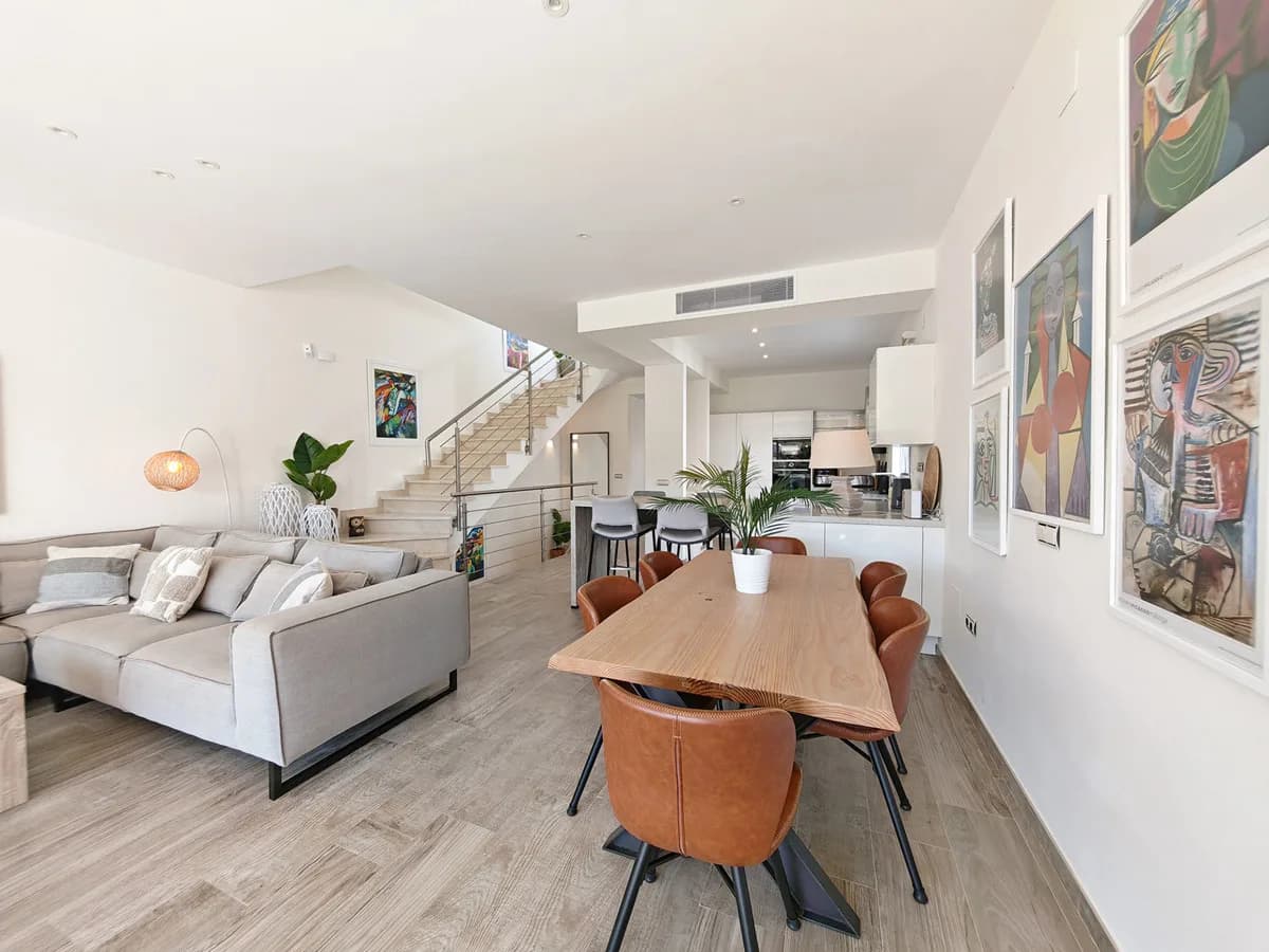 3 Bedroom Semi-Detached House for Sale in Riviera del Sol, Málaga - Image 8