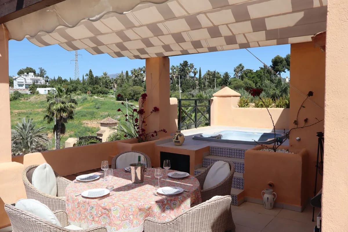 3 Bedroom Penthouse Duplex for Sale in Atalaya, Málaga - Image 9