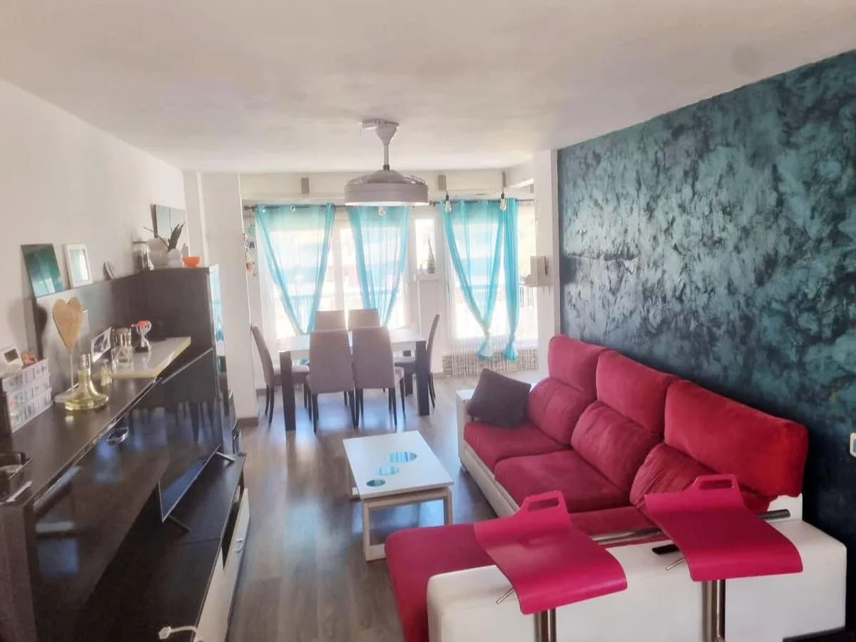 2 Bedroom Penthouse for Sale in Benalmadena Costa, Málaga - Image 7