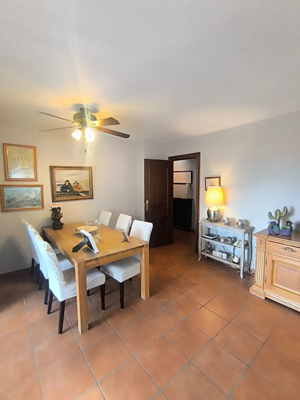 3 Bedroom Middle Floor Apartment for Sale in Fuengirola, Málaga - Image 7