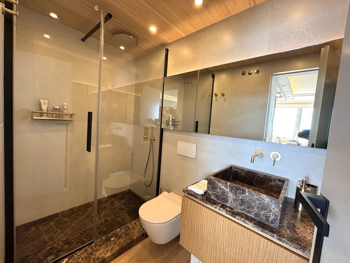 3 Bedroom Duplex for Sale in Benalmadena, Málaga - Image 8