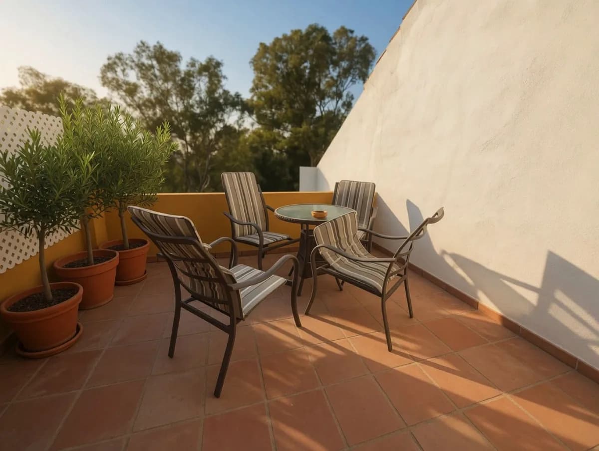 1 Bedroom Duplex for Sale in Estepona, Málaga