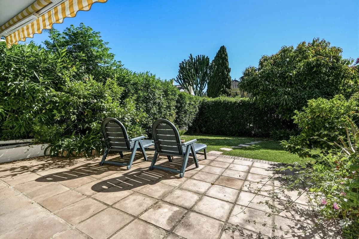2 Bedroom Semi-Detached House for Sale in Marbella, Málaga - Image 5