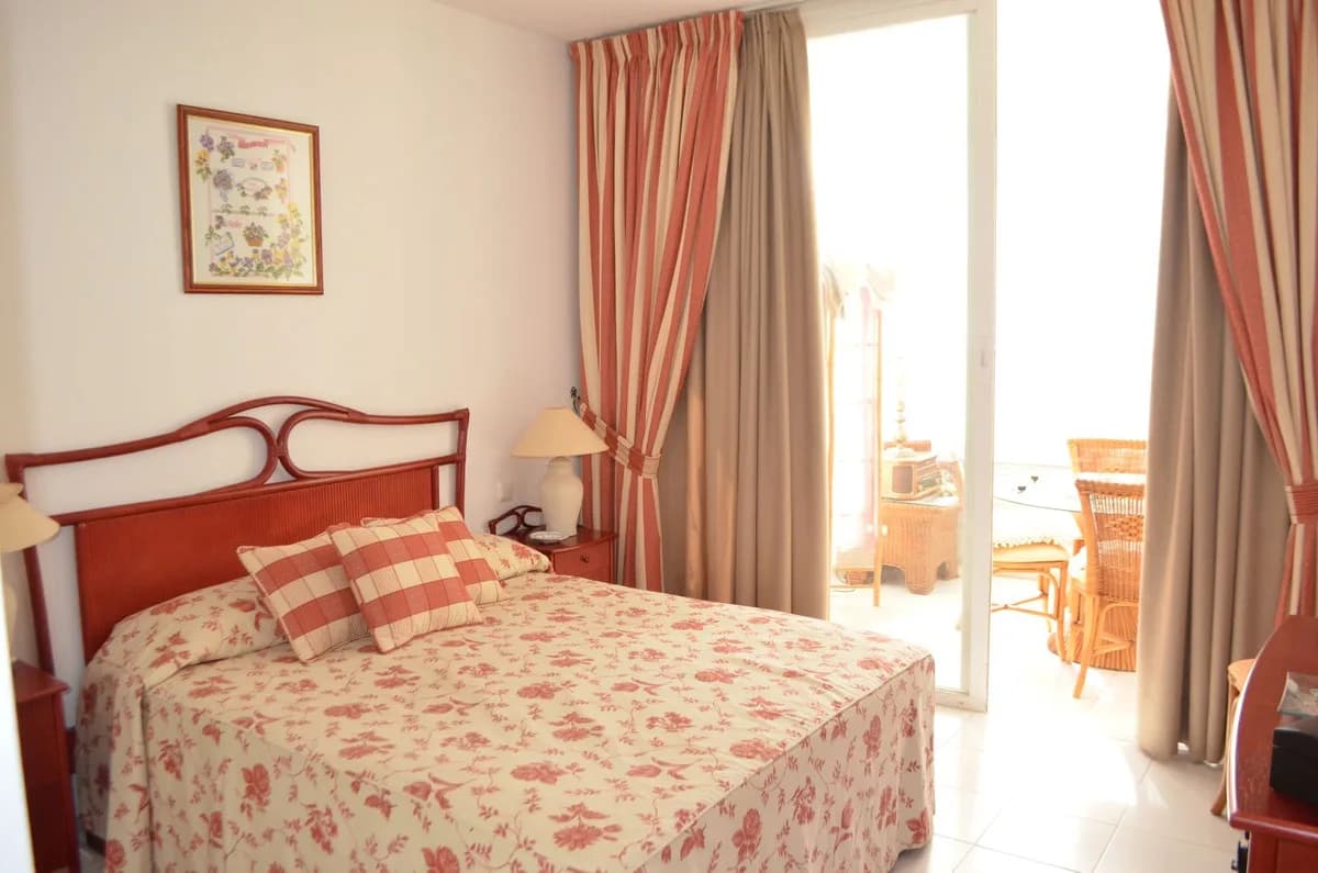 2 Bedroom Ground Floor Apartment for Sale in Riviera del Sol, Málaga - Image 8