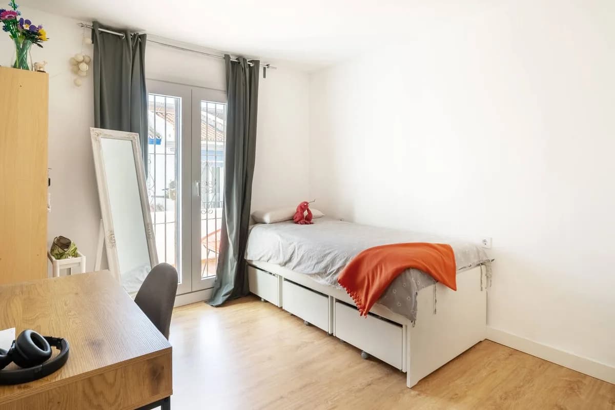 4 Bedroom Townhouse for Sale in Atalaya, Málaga - Image 8