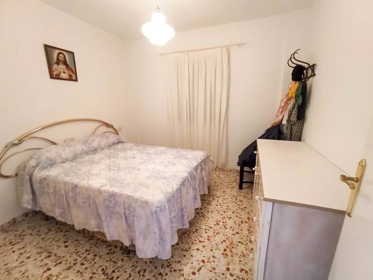 3 Bedroom Finca - Cortijo for Sale in Estepona, Málaga - Image 4