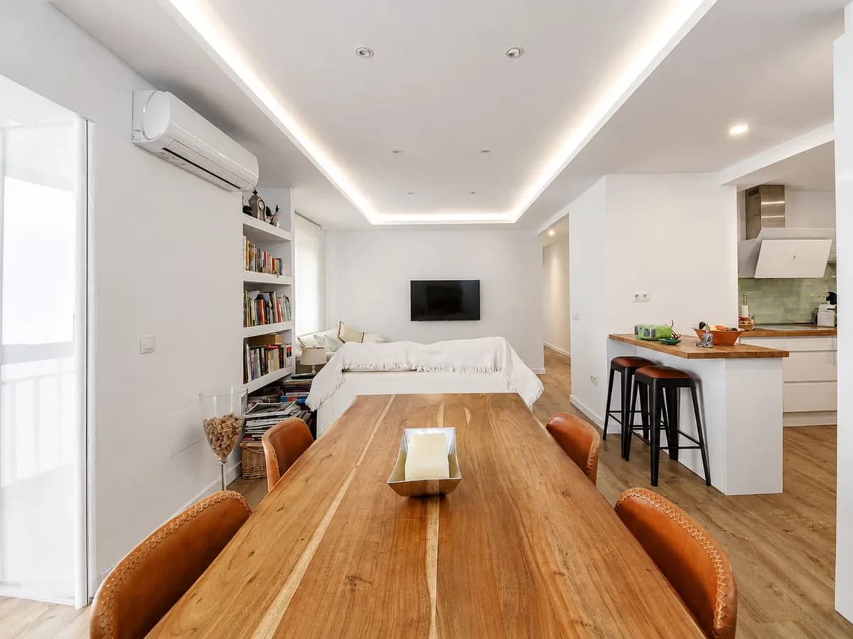 2 Bedroom Middle Floor Apartment for Sale in San Pedro de Alcántara, Málaga