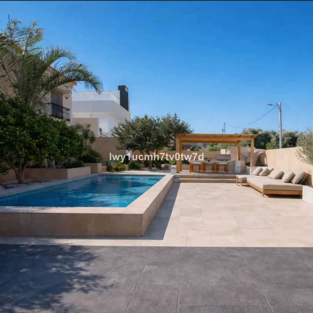 4 Bedroom Detached Villa for Sale in Torremolinos, Málaga - Image 3