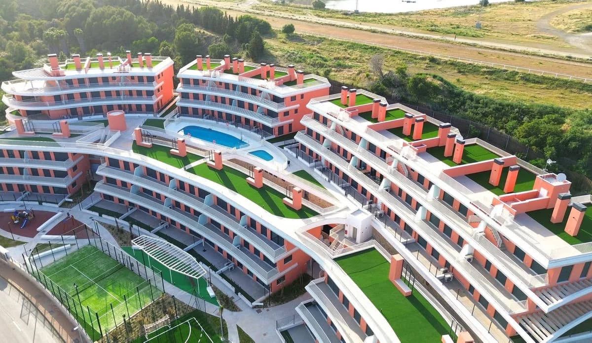 3 Bedroom Top Floor Apartment for Sale in La Cala de Mijas, Málaga - Image 6