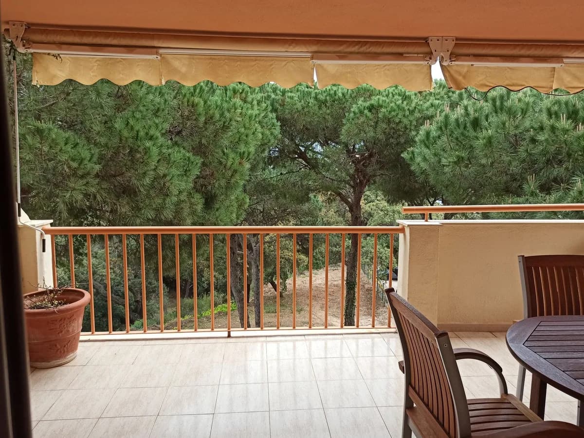 2 Bedroom Middle Floor Apartment for Sale in Calahonda, Málaga - Image 3
