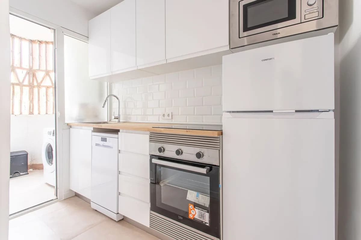 2 Bedroom Top Floor Apartment for Sale in Riviera del Sol, Málaga - Image 6
