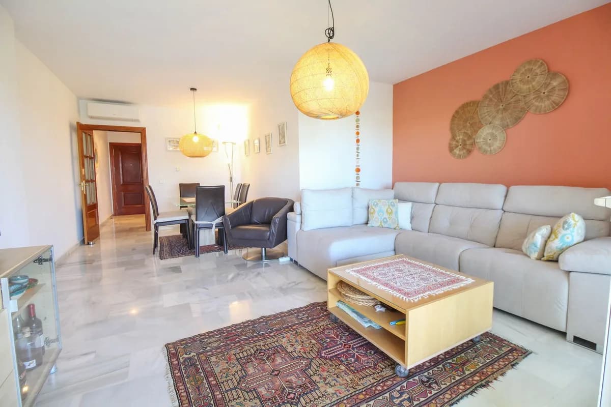 3 Bedroom Ground Floor Apartment for Sale in La Cala de Mijas, Málaga - Image 9
