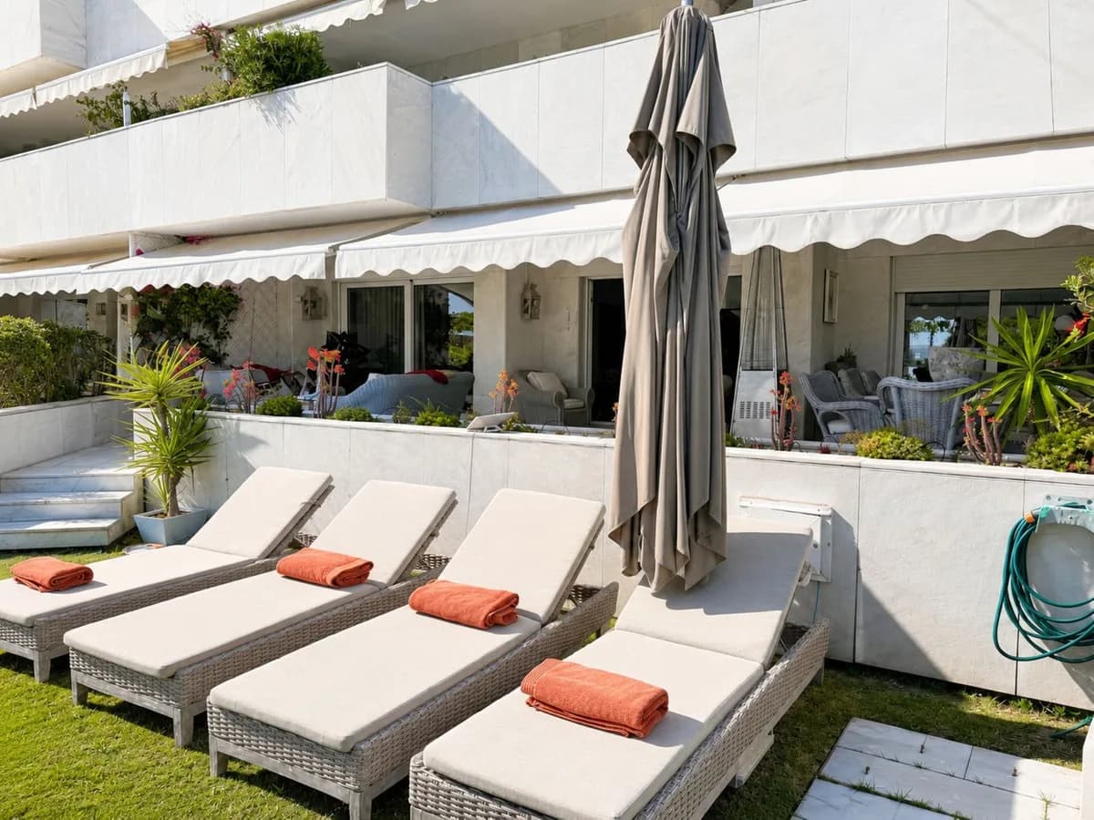 3 Bedroom Ground Floor Apartment for Sale in Puerto Banús, Málaga - Image 5